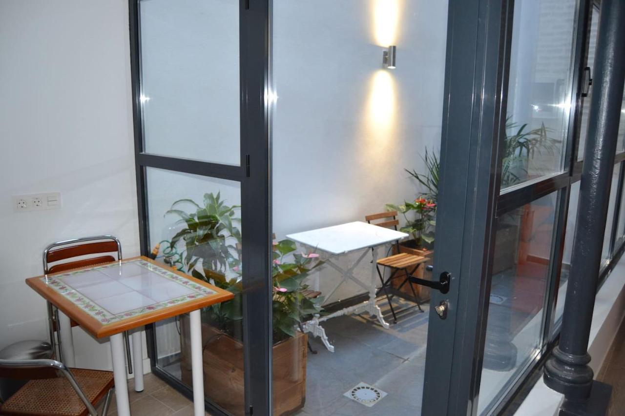 Duplex Alameda De Hercules Севиля Екстериор снимка